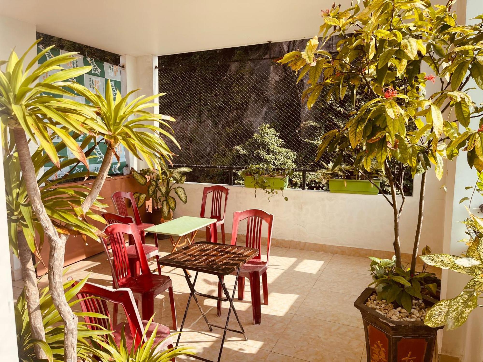 Catba Sky View Hotel Dong Khe Sau Экстерьер фото
